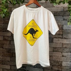 White Mens Small Kangaroo T-Shirt